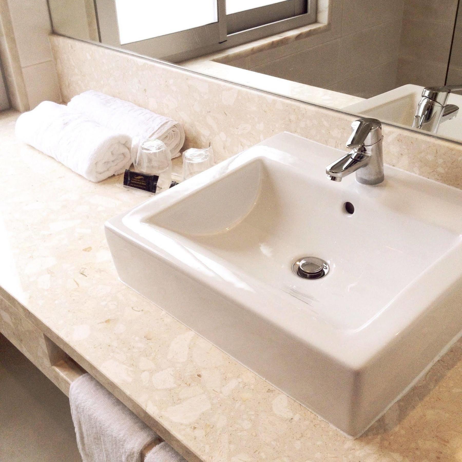 Lejlighedshotel & By 3*